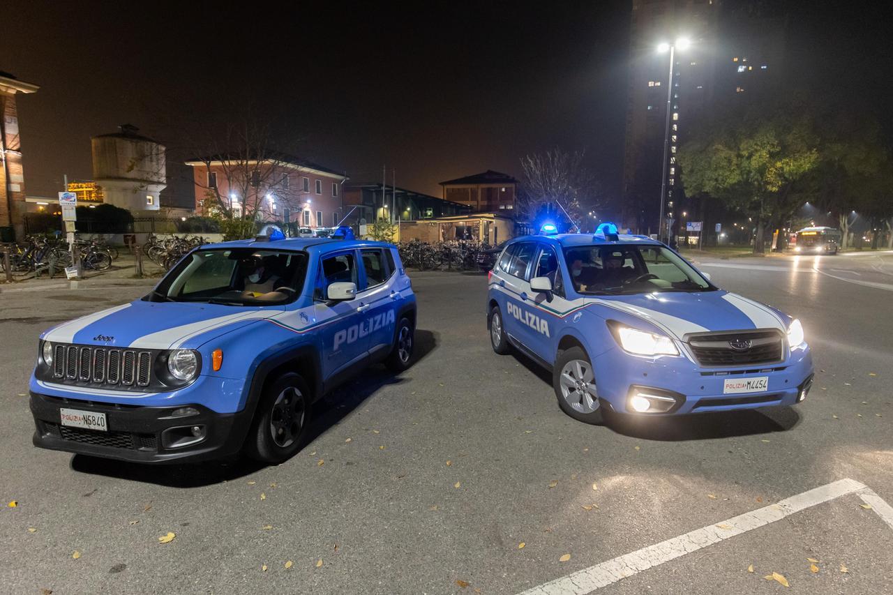 Ferrara, l’hashish nel giubbotto abbandonato