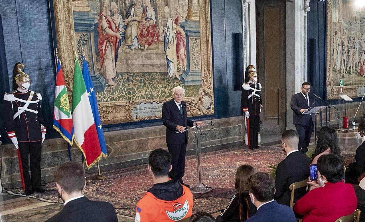 Gli studenti di tre classi del liceo Segni di Ozieri nominati Alfieri della Repubblica dal presidente Sergio Mattarella