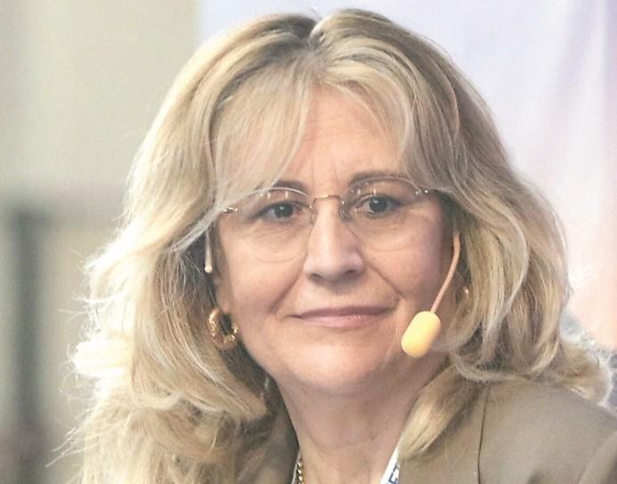 La ricetta di Lady Turismo: «Flussi di visitatori selezionati e servizi per far brillare la Sardegna»