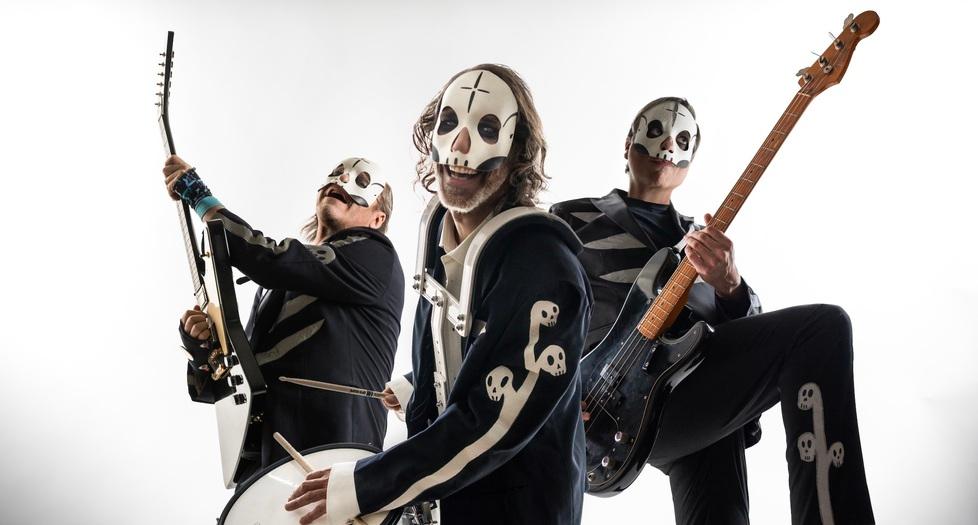 I Tre Ragazzi Morti al Fuori Orario festeggiano i primi 30 anni di carriera 