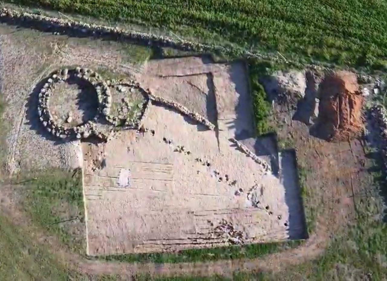 
	Foto aerera di Mont'E&nbsp;Prama

