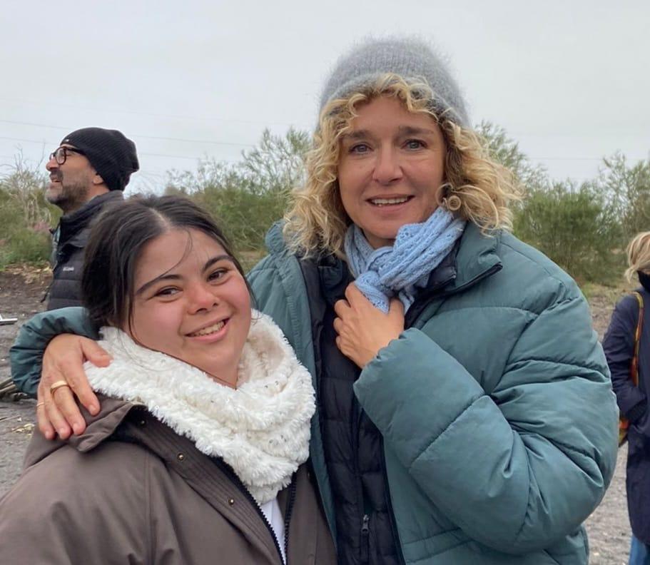 
	Erika Bonura con Valeria Golino

