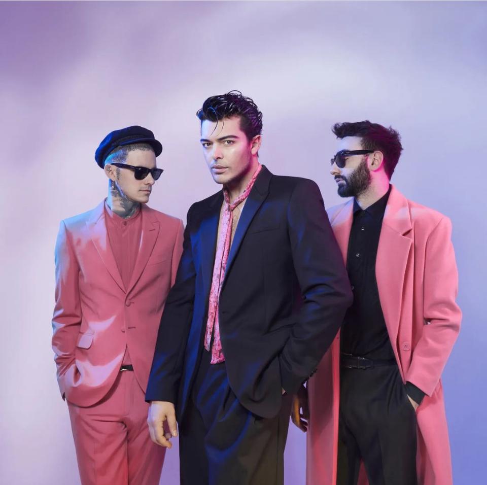 
	Il trio dei The Kolors

