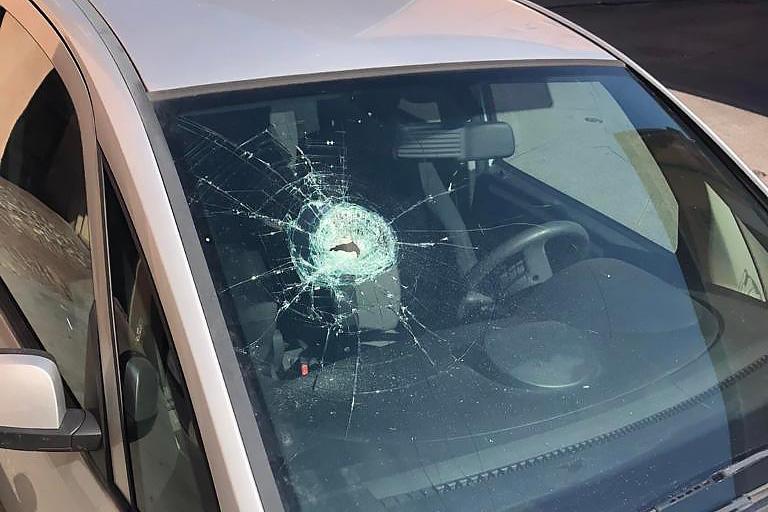 
	Vetri infranti (foto archivio)

