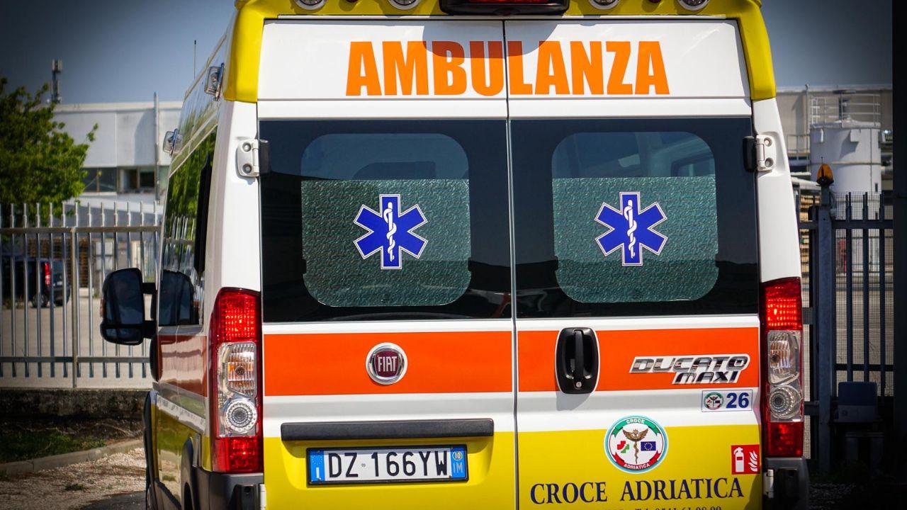 Livorno, bimbo di 10 anni investito da un’auto