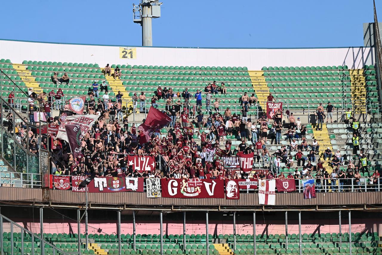 È il giorno di Reggiana-Modena: un derby che vale la salvezza