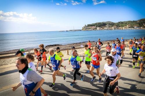 Il ritorno della Maratona: all’Elba podisti da tutto il mondo
