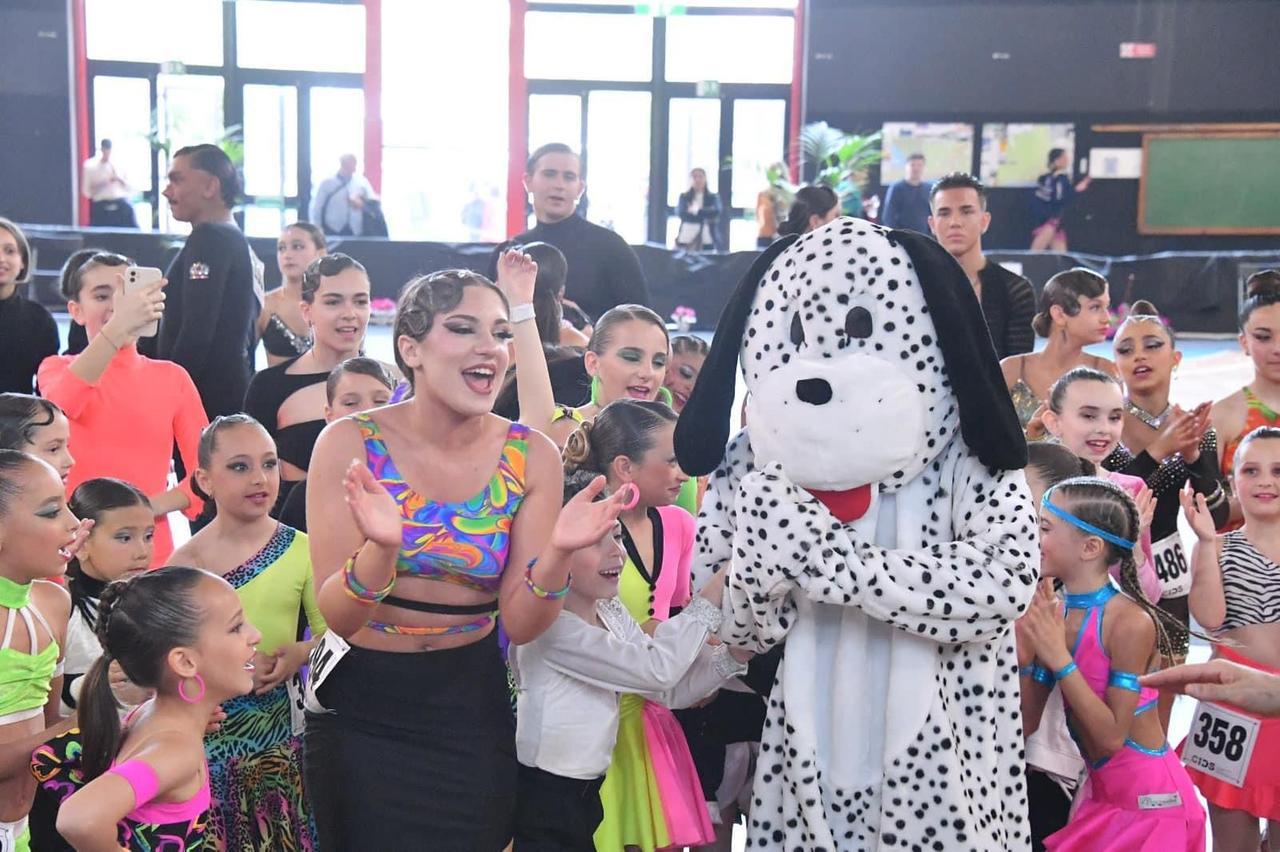 Follonica, tre giorni con la grande danza