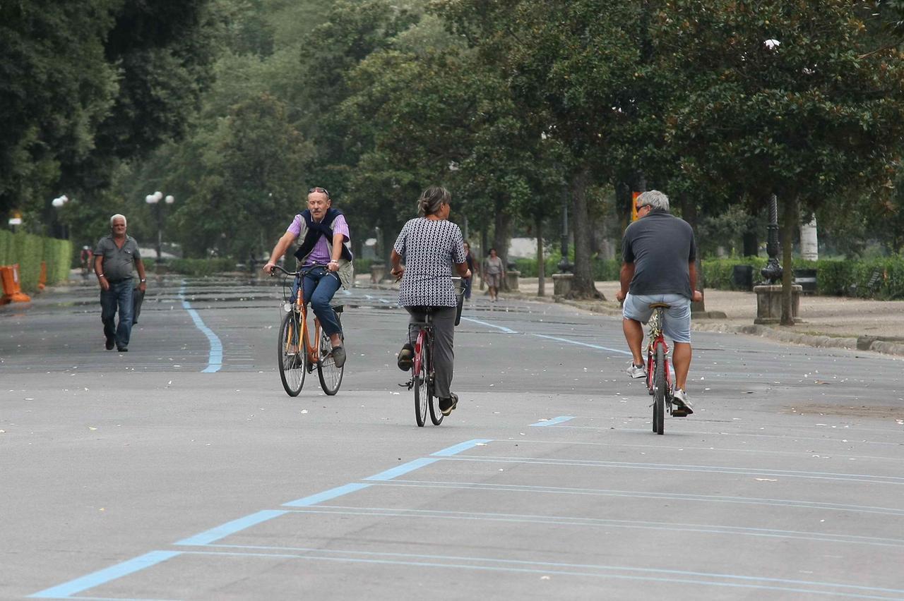 Firenze, più pedali e più guadagni: fino a 30 euro al mese per chi usa la bici. Come funziona l'incentivo