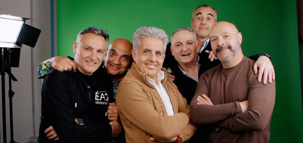 Lapola, uno sguardo comico sulla Sardegna