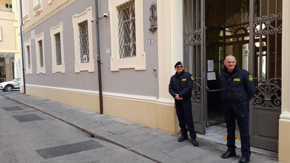 «Non ha maltrattato l’alunno»: chi è la maestra piombinese assolta