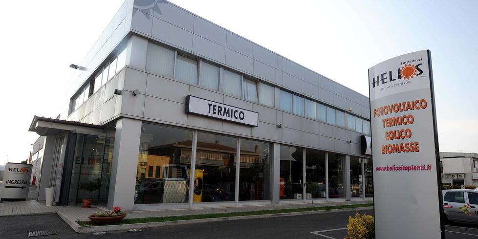 Imprenditore patteggia 28 mesi per la bancarotta della Helios spa