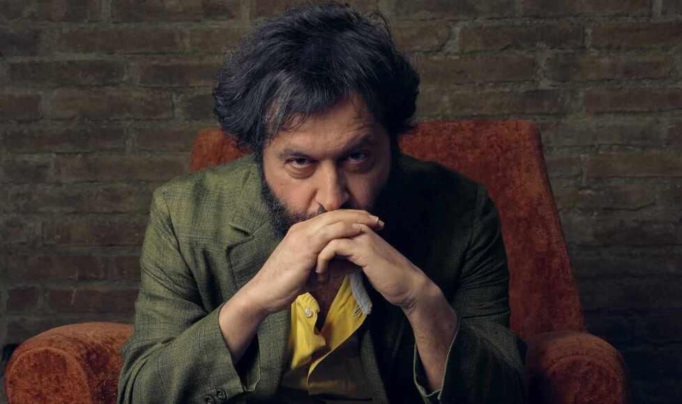 Fabrizio “Taver “ Tavernelli presenta la sua “Resa Incondizionata”