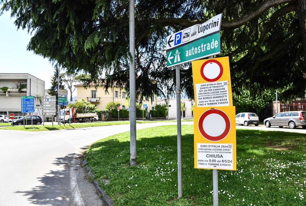Lucca, tutti i divieti per il Giro d’Italia: come muoversi in città l’8 maggio