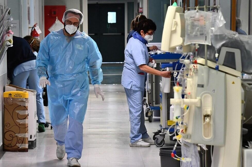 Luigi Guiso: «La Sardegna invecchia e sconvolge sanità, pensioni e scuole»