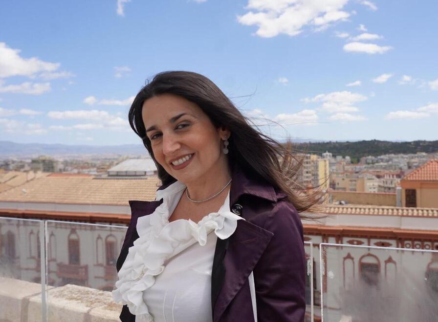 Emanuela Corda: «Sogno di riunire la mia Cagliari divisa in due dalla politica assente»