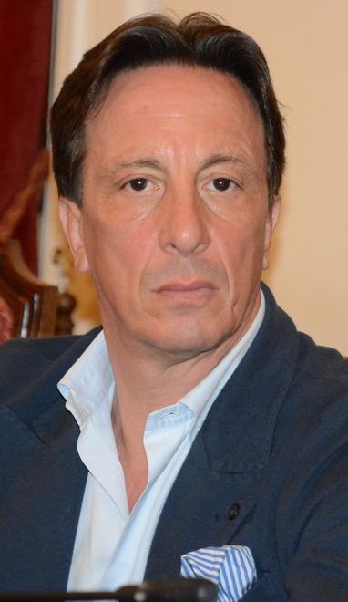 Giuseppe Palopoli: «Ho conosciuto fame e povertà e corro per far vincere il popolo» 