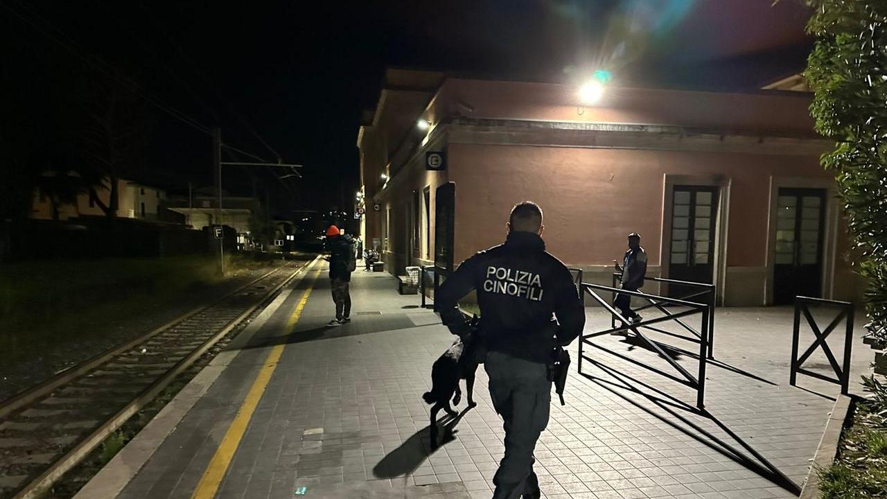 Montecatini, blitz anti-movida della polizia: controlli nei locali e alle stazioni