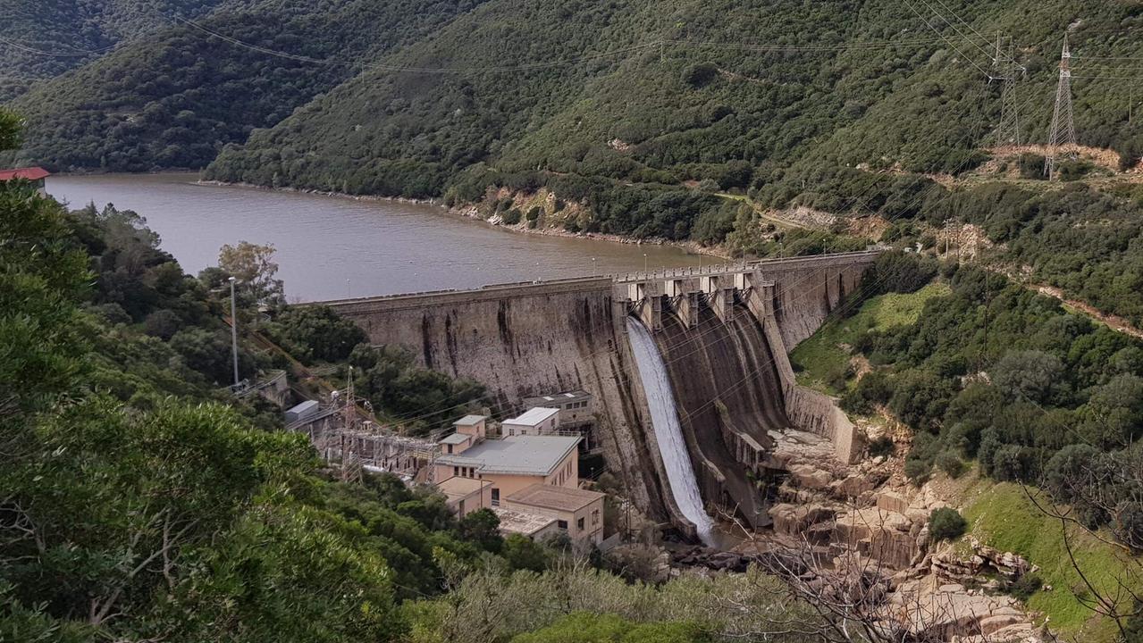 Invasi sardi a livello di pericolo: due in piena emergenza, tiene soltanto il Liscia