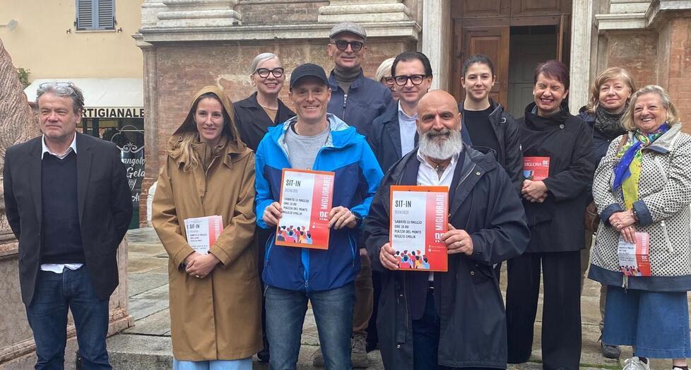 Negozianti e residenti contro il degrado: «Reggiani, unitevi a noi nel sit-in»