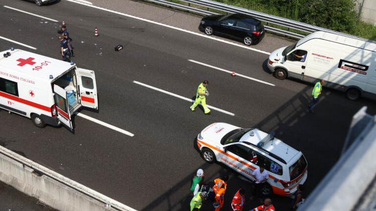 Bergamo, scontro tra auto: morta una bambina di 8 anni