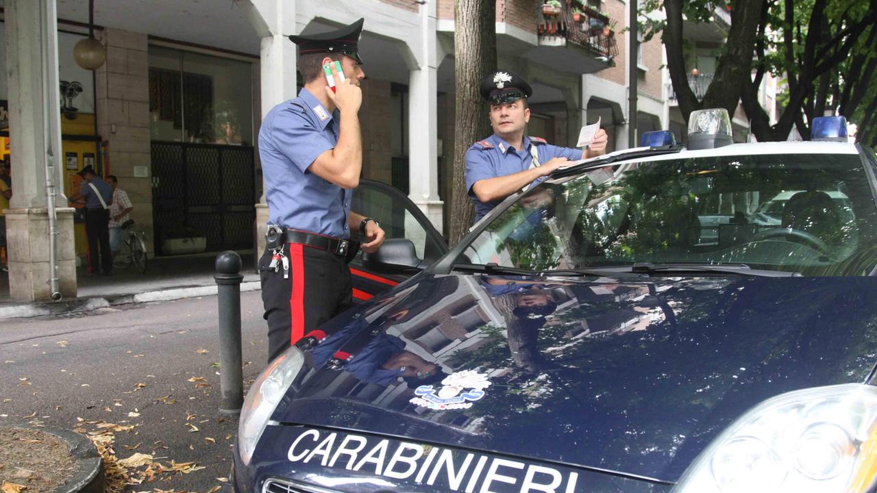 Raid di furti, due arresti