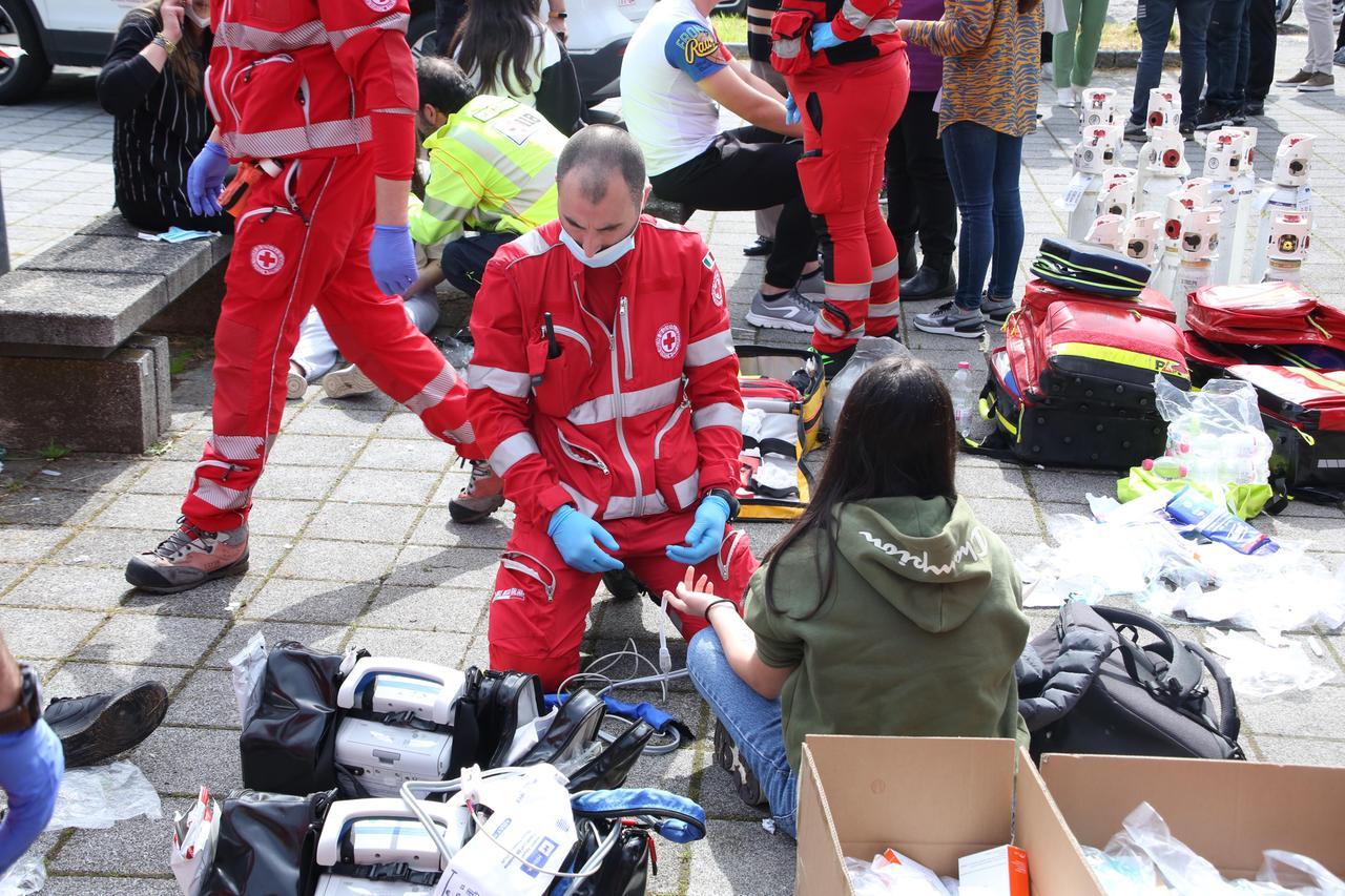Nube tossica a Guastalla: emergenza a scuola, più di 100 intossicati