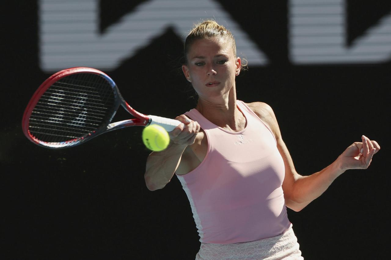 
	Camila Giorgi

