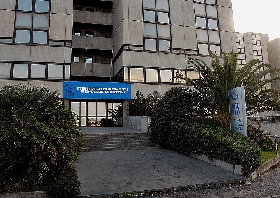 
	La sede dell'Inps a Oristano

