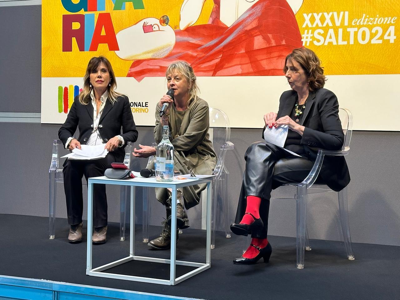 Con Grazia Deledda, Michela Murgia, Maria Giacobbe si apre la prima giornata del Salone del Libro di Torino