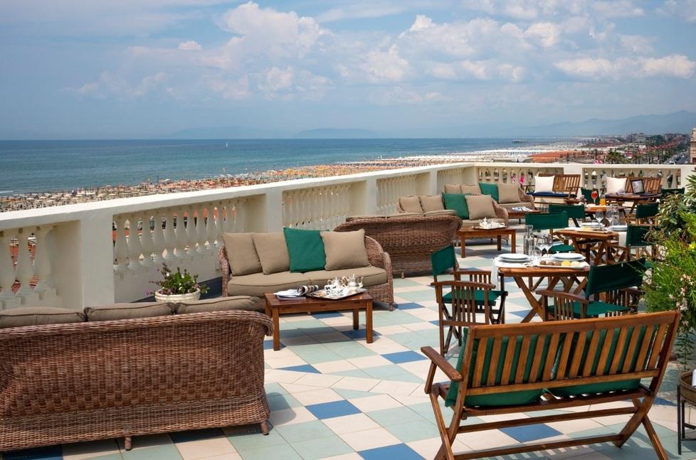 
	La terrazza del Palace

