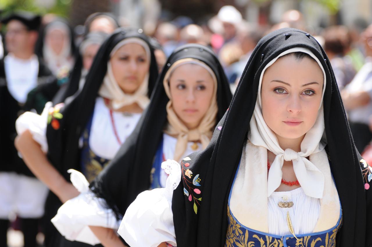 Cavalcata sarda: sabato e domenica, in edicola con La Nuova due inserti speciali