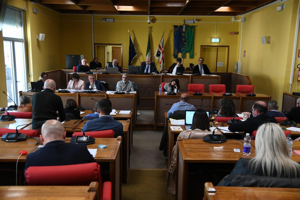 Nuoro, giunta Soddu azzerata: caccia in extremis a un accordo