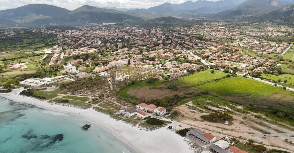 Alberghi e resort restano senza acqua, Giovanni Sanna compra due dissalatori