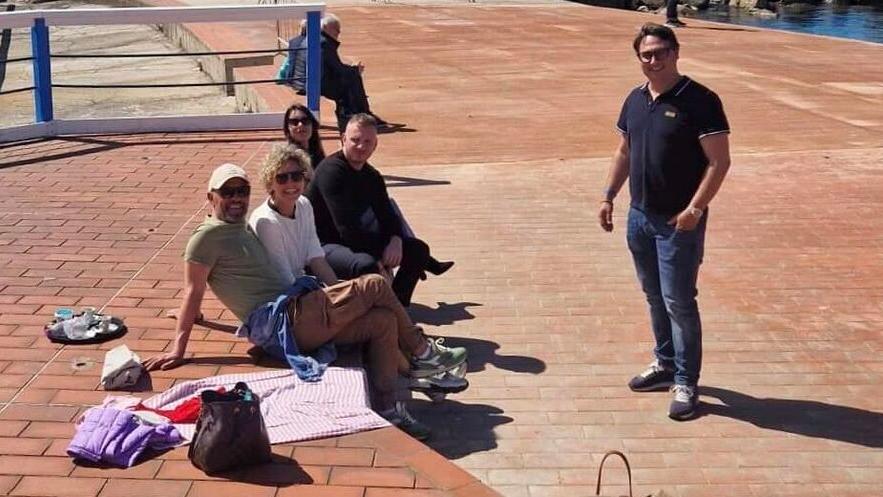 Bagni a Livorno, prove generali d’estate. Lavori e aperture: le novità