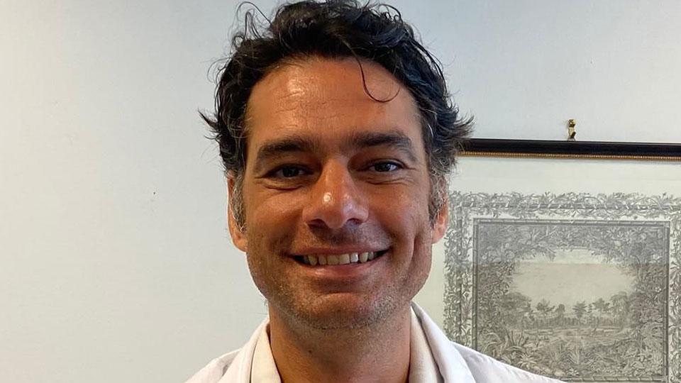 
	Il professore Lorenzo Antonuzzo


