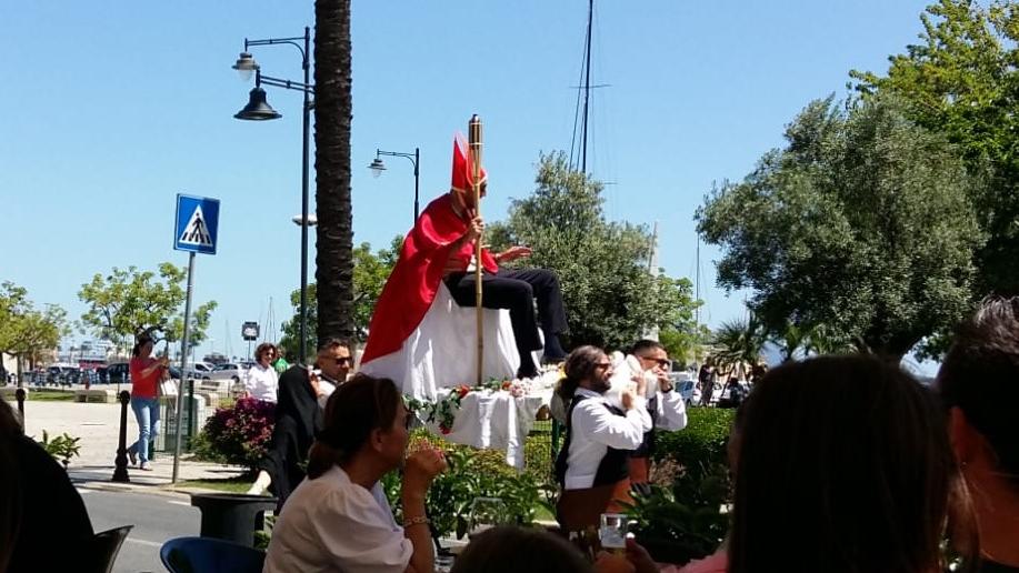 A Olbia la festa di compleanno in stile processione di San Simplicio