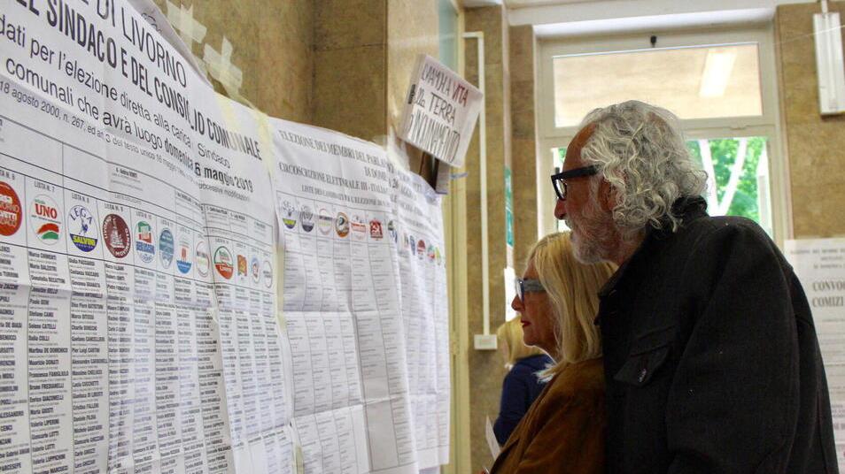 Elezioni comunali a Livorno, ecco i nomi di tutti i candidati in lista