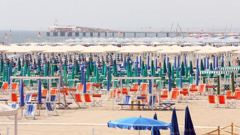 La spiaggia di Lido di Camaiore (foto d’archivio)