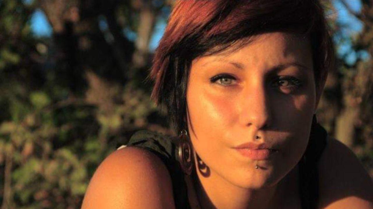 
	Elisa &egrave; morta a 32 anni

