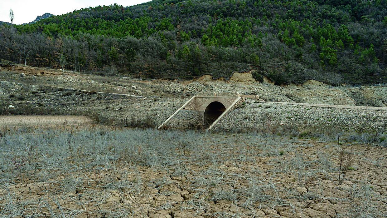 Dissalatori contro la siccità, c’è chi va avanti e chi frena