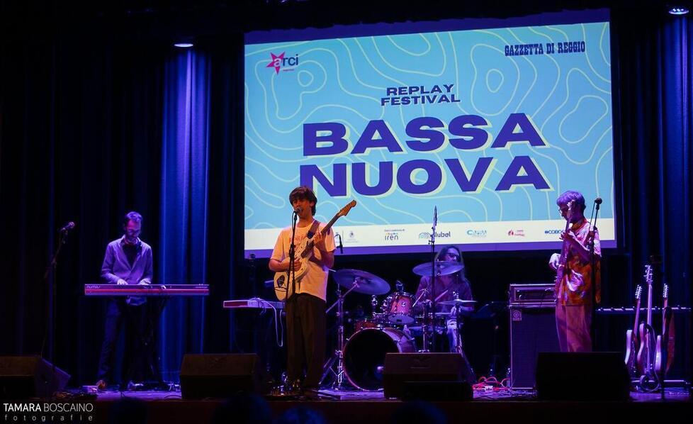 Replay vola a Scuola2030: Aelvin e Bassa Nuova protagonisti al teatro Cavallerizza