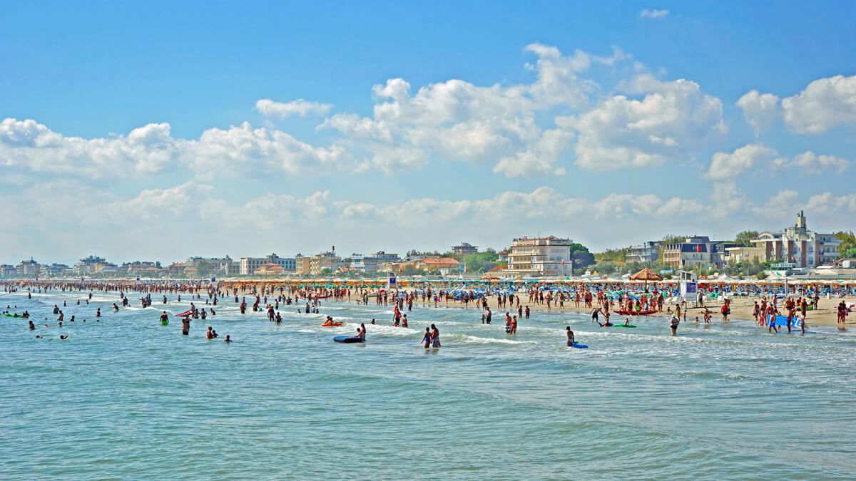 Bandiera Blu per nove spiagge dell’Emilia Romagna: ecco quali sono