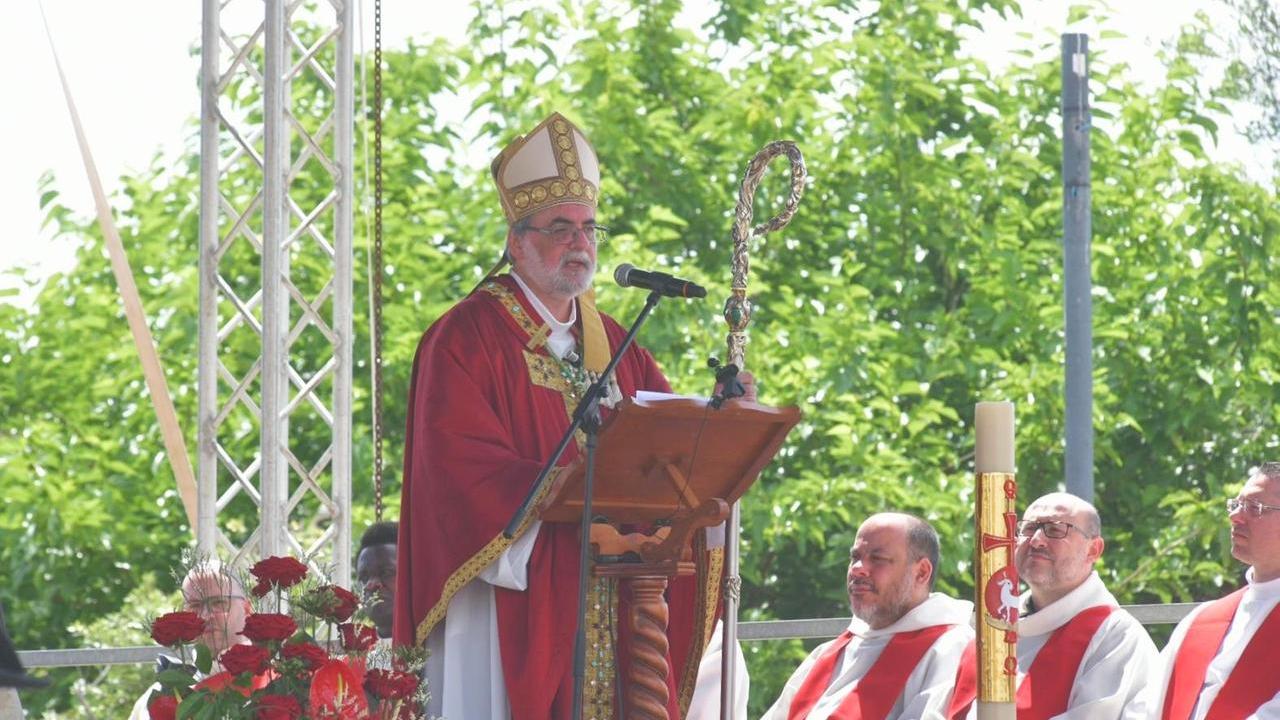 Olbia, il primo San Simplicio del vescovo Fornaciari: «Desidero entrare nel tessuto della vita cittadina»