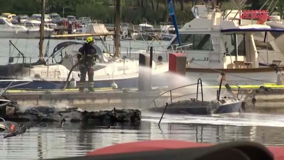 <p>Croazia, maxi incendio in porto turistico: 22 barche distrutte</p>