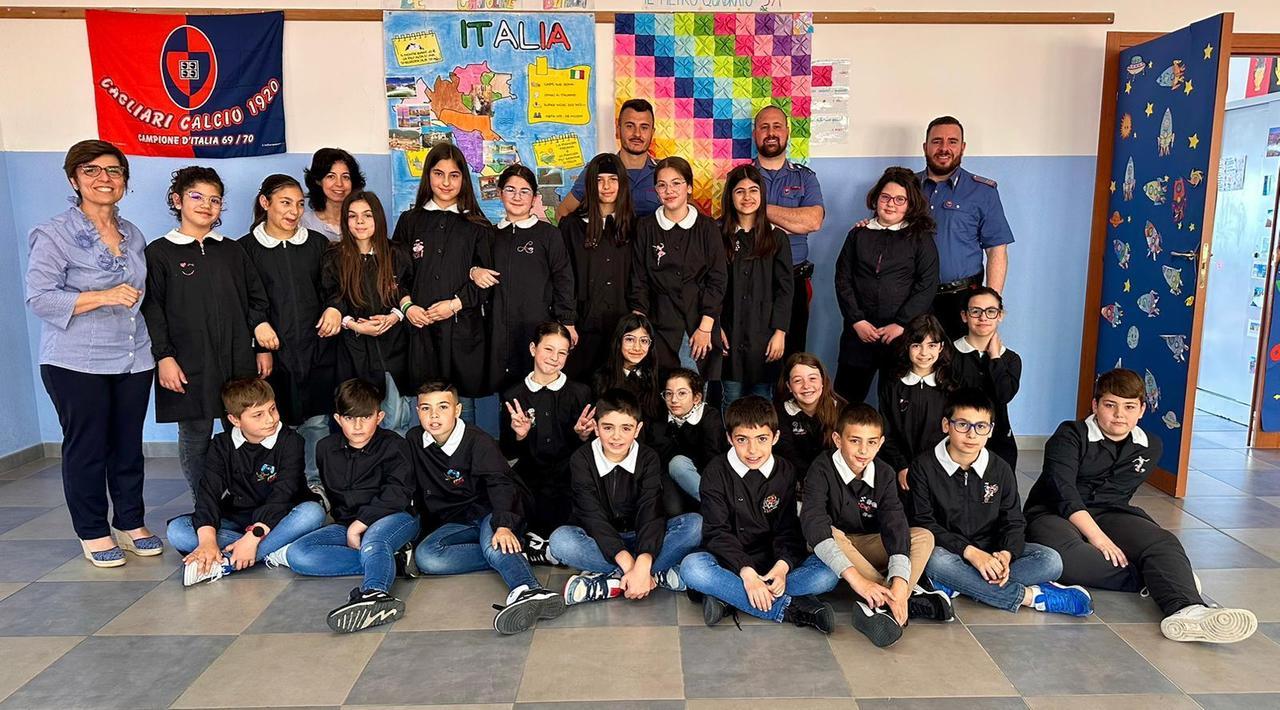 Silanus, alunni a lezione di legalità dai carabinieri
