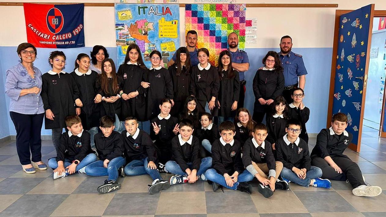 Silanus, alunni a lezione di legalità dai carabinieri