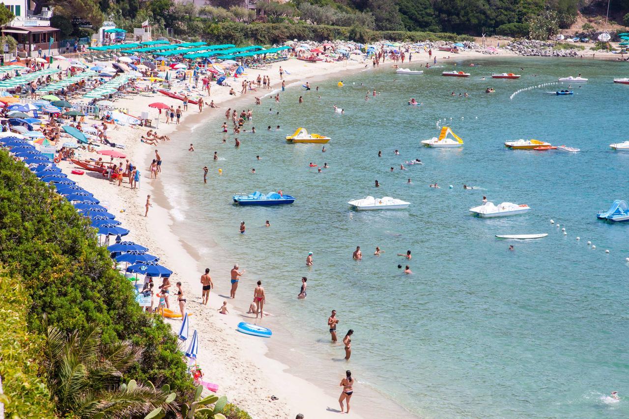 Elba, Ischia, Minorca e Krk: qual è l’isola che ha retto meglio al Covid? L'analisi del fatturato turistico