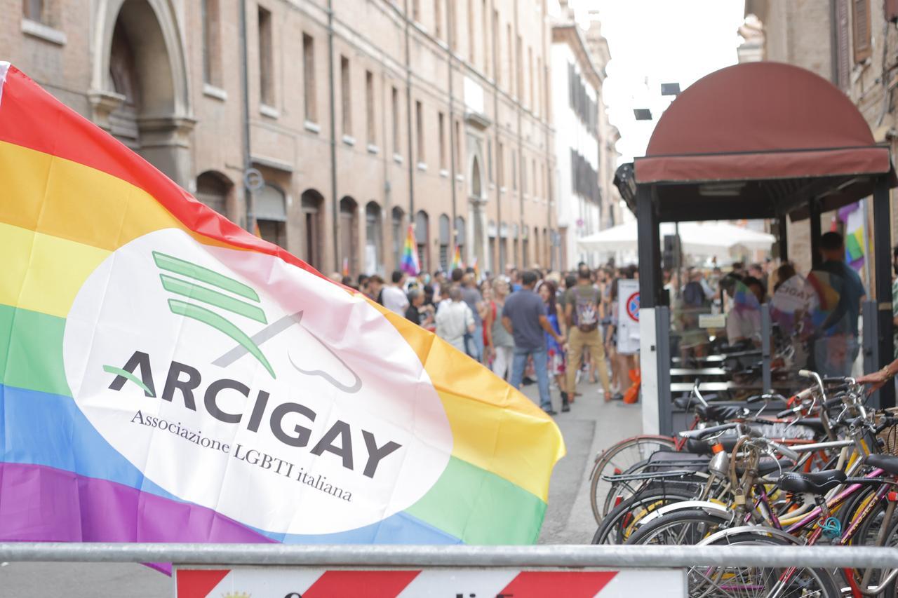 Ferrara, adolescenti in fuga da violenze