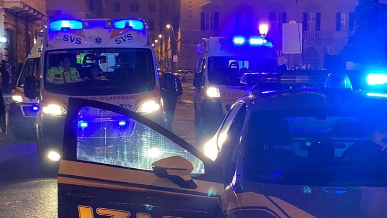 Rissa sugli scali Novi Lena a Livorno: quattro accoltellati, fra cui due ragazze